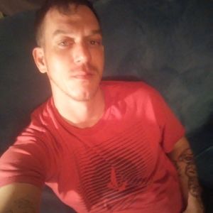 Meet your Posher, Travis